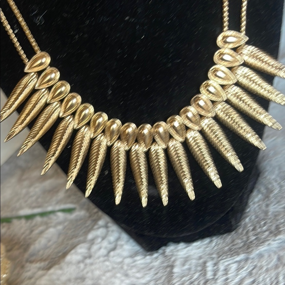 Gold Fringe Necklace with Dimensional Spike Design - Picture 5 of 5